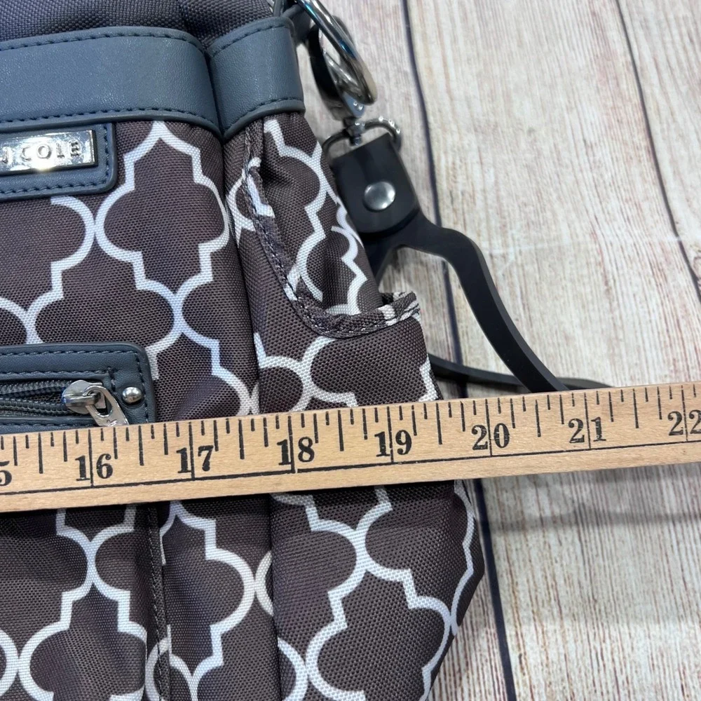 JJ Cole Satchel Diaper Bag Gray White Quatrefoil Trellis Stroller Straps Large